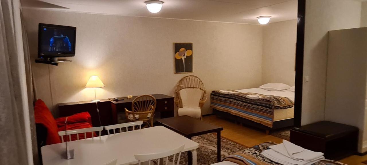 Hotelli Sandels Siilinjärvi Buitenkant foto